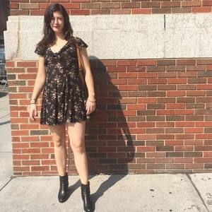 Meet your Posher, Moira